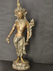 Huge antique Tibetan Guan Yin Or Bodhisattva Bronze Statue. 46cm High. - Picture 1 of 22