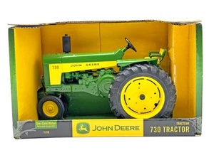 1/16 John Deere 730 Tractor With Narrow Front - Picture 1 of 3