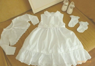 COMPLETO BATTESIMO BIMBA ABITINO CON BOLERO BIANCO MICKI BABY 3 MESI - Immagine 1 di 4