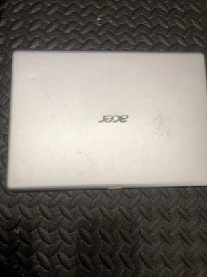 Accer Swift Foto 1 de 2