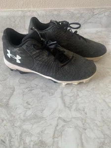 Under Armour Leadoff Baseball Stollen Herren 8,5 schwarz - Bild 1 von 7