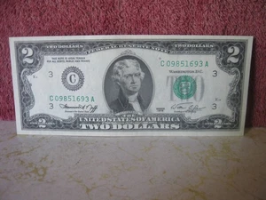 1976 TWO DOLLAR BILL C 09851693 A -AU - Picture 1 of 2