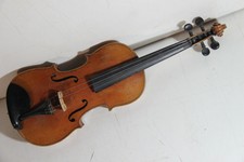 ANTICO VIOLINO ANTONIUS STRADIVARIUS CREMONENSIS FACIEBAT ANNO 1736 Leggere