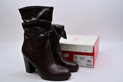 Botas para mujer Style & Co Saraa holgadas de caña media, lisas chocolate talla 9M Foto 1 de 4