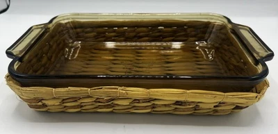 ANCHOR OVENWARE BAKING DISH & BASKET AMBER 8"x11.5"x2" #1031 2QT - Image 1 of 4