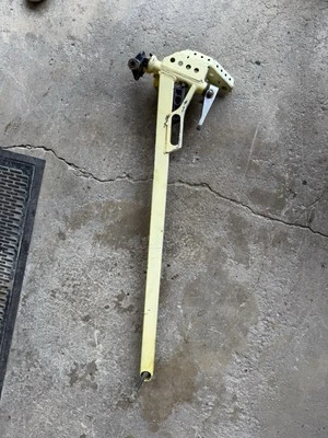 2004 POLARIS 800 159 Vertical Escape Rmk Left Trailing Arm Foto 1 de 4