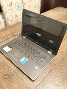 HP Laptop 17” Intel Core i5-7200U Processor - Picture 1 of 5