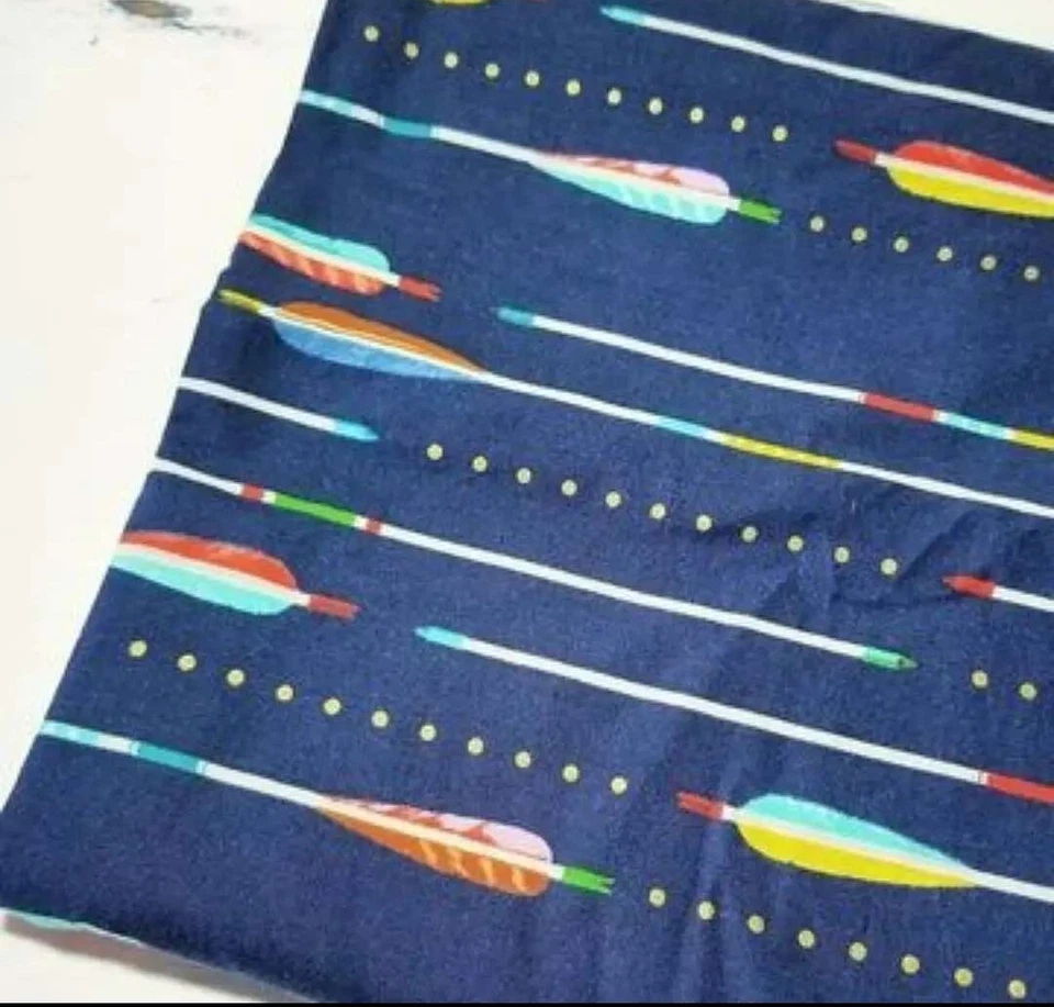 Flechas de tela de algodón + acero azul marino RJR coser edredón artesanal fuera de uso cuarto grueso prelavado Foto 1 de 1