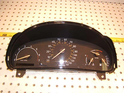 Saab 2002 9-3 VIGGEN turbo tablero delantero tipo EE. UU. instrumento genuino OEM 1 grupo Foto 1 de 4