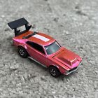 Hot Wheels Mighty Maverick Redline 1969 opalizujący gorący róż