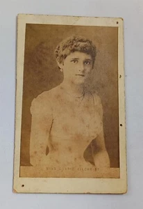 Vintage CDV Foto Miss Connie Gilchrist Schauspielerin Antik - Bild 1 von 2