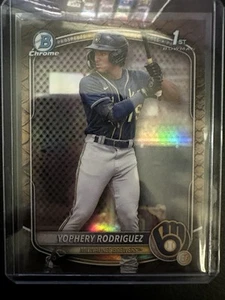 2025 Bowman Reptile Refractpr #BP-36 Yophery Rodriguez - Picture 1 of 1