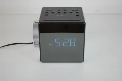 Sony ICF-C1PJ  Alarm Clock Radio with Time Projector Nature Sounds TESTED - Image 1 of 4