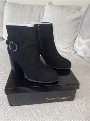 Botines Pierre Dumas de gamuza negros, talla 10, nuevos en caja Foto 1 de 4