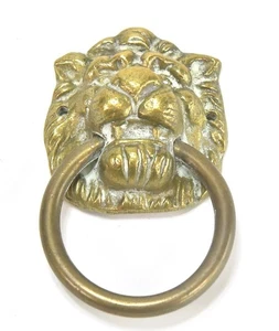 VINTAGE BRASS DOOR KNOCKER LION HEAD DESIGN DRAWER PULL - Picture 1 of 4