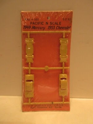 Accesorio escala N Pacific PNS #501 1949 Mercury y Chevrolet 1953 como nuevo en tarjeta Foto 1 de 4