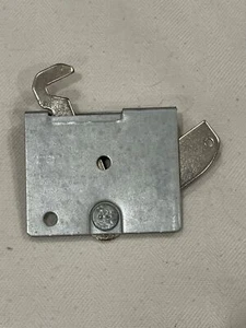 Whirlpool Door Latch WP9761013 9761013, 1181731, 3196119, 9757255, PS11747307. - Picture 1 of 2