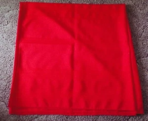116" x 60" rechteckige rote Tischdecke - Bild 1 von 2