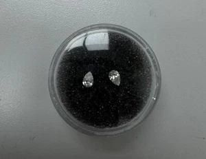 Pair Diamonds | SHAPE - Pear | SIZE 0.14ct each | COLOR H | CLARITY - VS2 - Picture 1 of 7