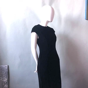 50er Jahre Jonny Herbert LBD schwarzes Samt Etuikleid URLAUBSKLEID Gr. M 36-28-39 - Bild 1 von 8