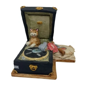 De Colección Peter Fagan Adorables Estatuilla Gato en Reproductor de Discos con Álbumes 3" de Alto Como Nueva - Imagen 1 de 6