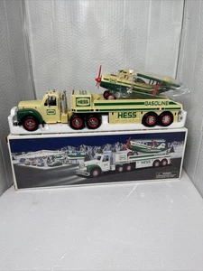 Vintage Hess Spielzeug LKW und Flugzeug 2002 Brandneu #1 - Bild 1 von 15