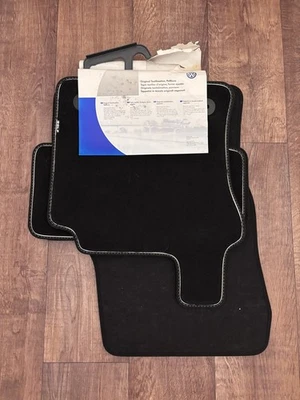 Alfombrillas RHD originales para Volkswagen VW Golf MK7 2013-2020 5G2 863 011 negras Foto 1 de 4