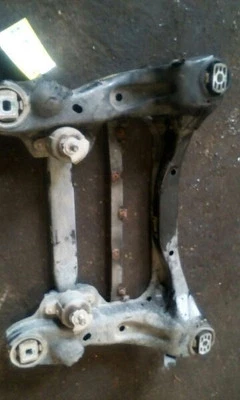 Motor y suspensión delanteros Crossmember/K-Frame 4,2 L para 07-10 AUDI A8 308983 Foto 1 de 4