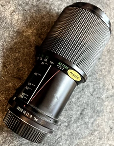 VINTAGE SLR VIVITAR 80-200mm 1:45 P/K ZOOM LENS MADE IN JAPAN VGC FOR AGE - Picture 1 of 6