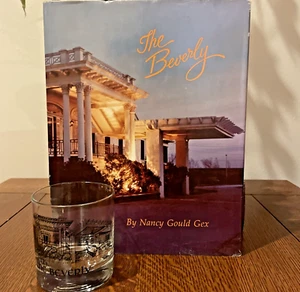 Vintage 70's Beverly Dinner Playhouse Book & Whiskey Glass Metairie, Louisiana - Picture 1 of 7