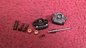 #2 HO RIVAROSSI #4272 CAB FORWARD STEAM LOCOMOTIVE - DRIVE SHAFT GEARBOX ASSY - Picture 1 of 2