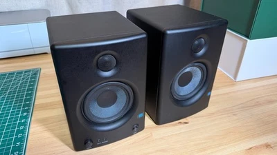 Monitores de estudio PreSonus Eris E4.5 usados Foto 1 de 4
