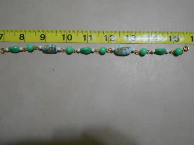 Pulsera de cuentas vintage pintada estilo coral marino alambres tono dorado verde blanco azul Foto 1 de 4