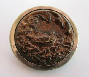 Antiker Zelluloid/Metall Vogel im Nest Metallschaft Vintage Knopf 1 3/8" - Bild 1 von 5