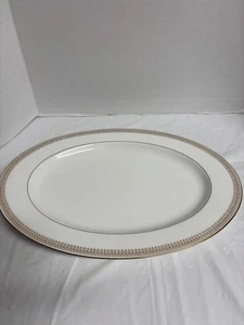 Mikasa Berkshire China Platter White & Gold Design 15" - Picture 1 of 7