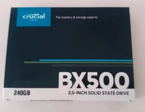 Crucial BX500 240GB 2,5" SSD Interno (CT240BX500SSD1) - Foto 1 di 1