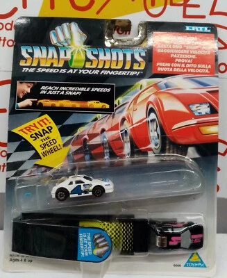 SNAP SHOTS AUTO BIANCA    ERTL - Immagine 1 di 2