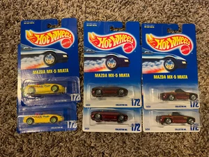 Hot Wheels Collector's Choice 1992 Mazda MX-5 Miata Blue #172 - Picture 1 of 4