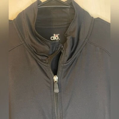 ALO yoga cool fit black long sleeve nylon jacket size large - Image 1 of 4
