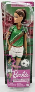 Poupée Barbie Mattel joueur de football athlète cheveux bruns chemise Mexique (SH8) NEUVE DANS SON EMBALLAGE - Photo 1/2