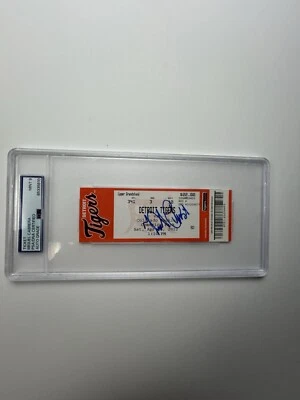 MIGUEL CABRERA SIGNED PSA SLABBED Mint 9 Auto Grade 3000th Hit Ticket Stub  - Image 1 of 3