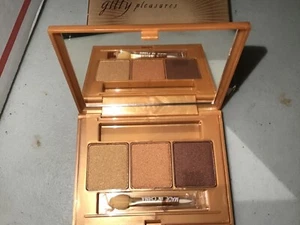 Mary Kay GILTY PLEASURES EYELIGHTING TRIO - BNIB - Bonus Applicators - Picture 1 of 2