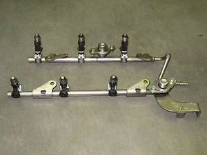 04 05 06 Altima Maxima Quest Fuel Injectors Rail Pressure Regulator 3.5L 6 Cyl. - Picture 1 of 1