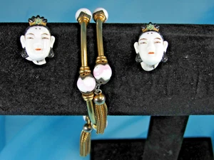 Vintage 1950s Toshikane Japan Face Earrings and 1940s Miriam Haskell Bracelet. - Picture 1 of 12