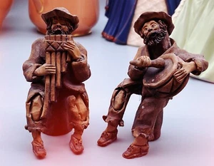 Rare Vintage Pair Of Oriental Musicians Red and Fire Clay Figurines Ornaments - Picture 1 of 12