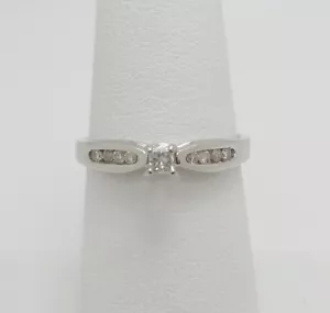 1/5CT Natural Diamond Solitaire Engagement Wedding Bridal Ring 10K White Gold - Picture 1 of 14