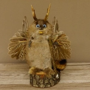 Wolpertinger Wolpi Bisam Präparat Stock Geweih hellblaue Augen Fabelwesen #4.133 - Bild 1 von 9