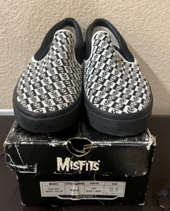 MISFITS Draven Shoes Vintage Checker Slip on Black & White Men Size: 7 - NEW - Picture 1 of 11
