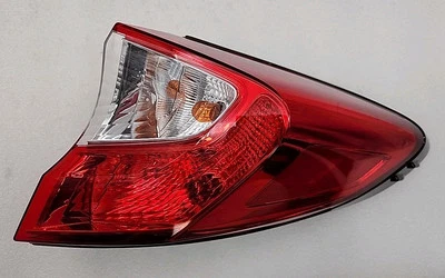 2018–2022 TOYOTA C-HR ЗАДНИЙ ПРАВЫЙ ВНЕШНИЙ ЗАДНИЙ ФОНАРЬ ОТ ОРИГИНАЛЬНОГО ПРОИЗВОДИТЕЛЯ - Изображение 1 из 4