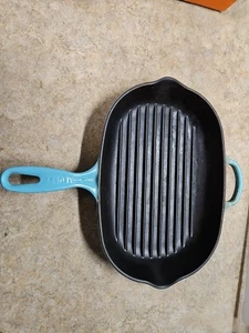 LE CREUSET Oval #32 Teal Cast Iron Grill Skillet Pan France, Nice! - Picture 1 of 8